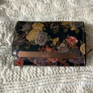 PATRICIA NASH• floral wallet• excellent condition